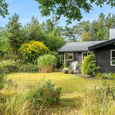 Casa de Férias Ellinore - From The Sea By Interhome *