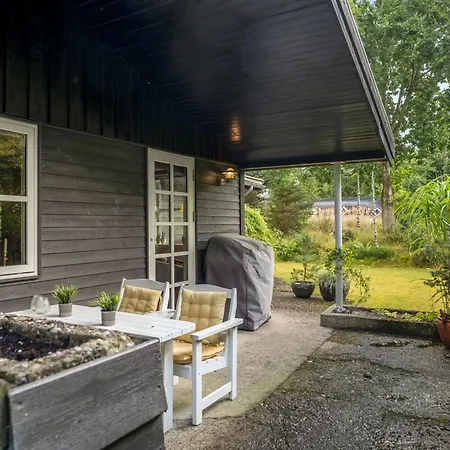 Holiday home Ellinore - From The Sea By Interhome *